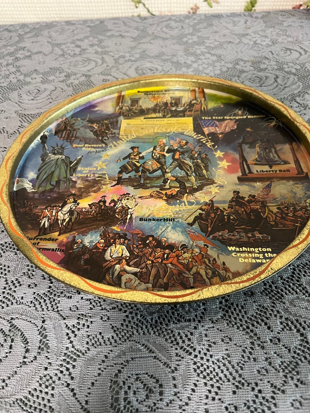 Vintage 1776-1976 Bicentennial Commemorative Plate United States of America Gold